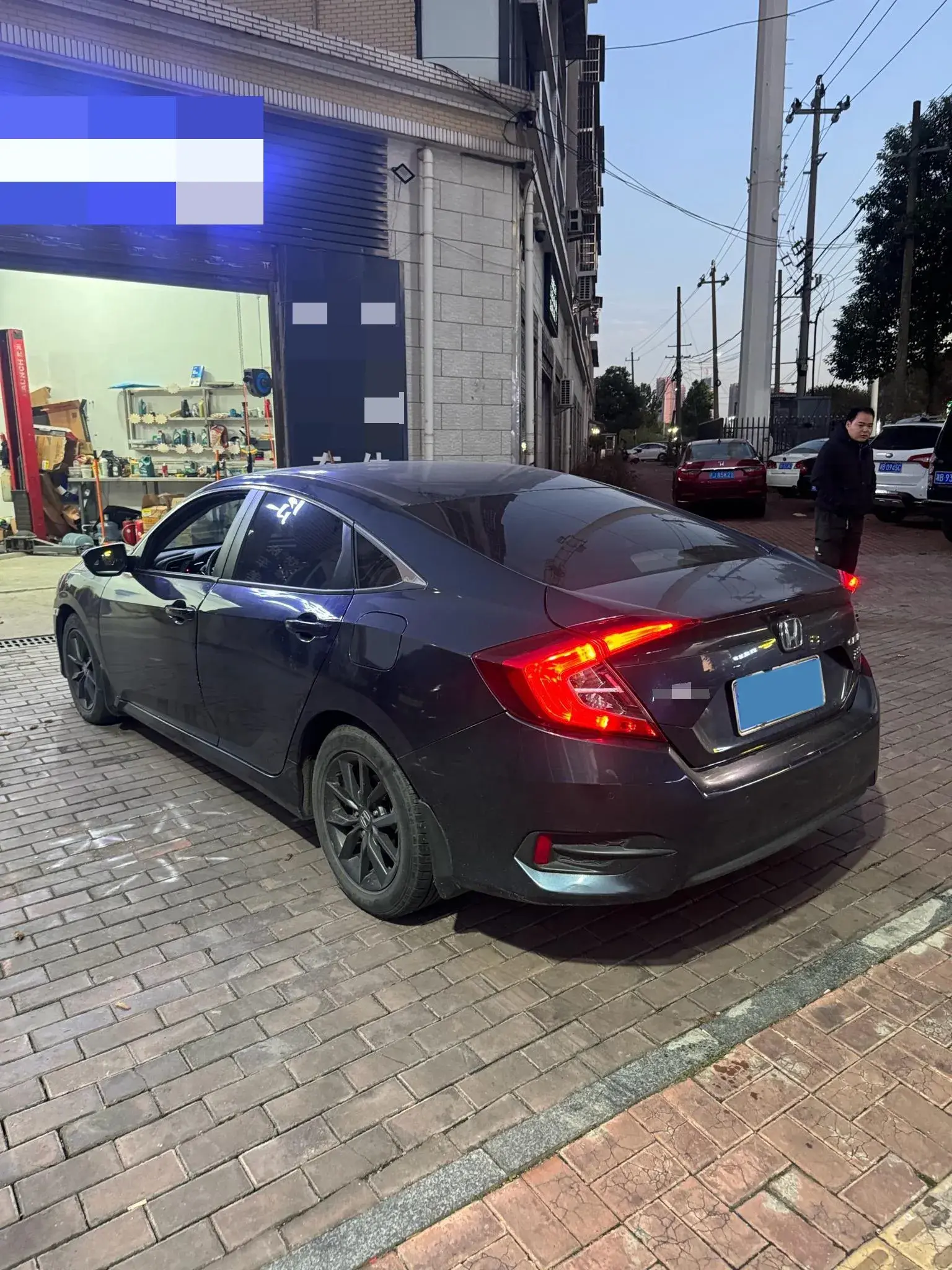 2019 HONDA CIVIC thumbnail 4