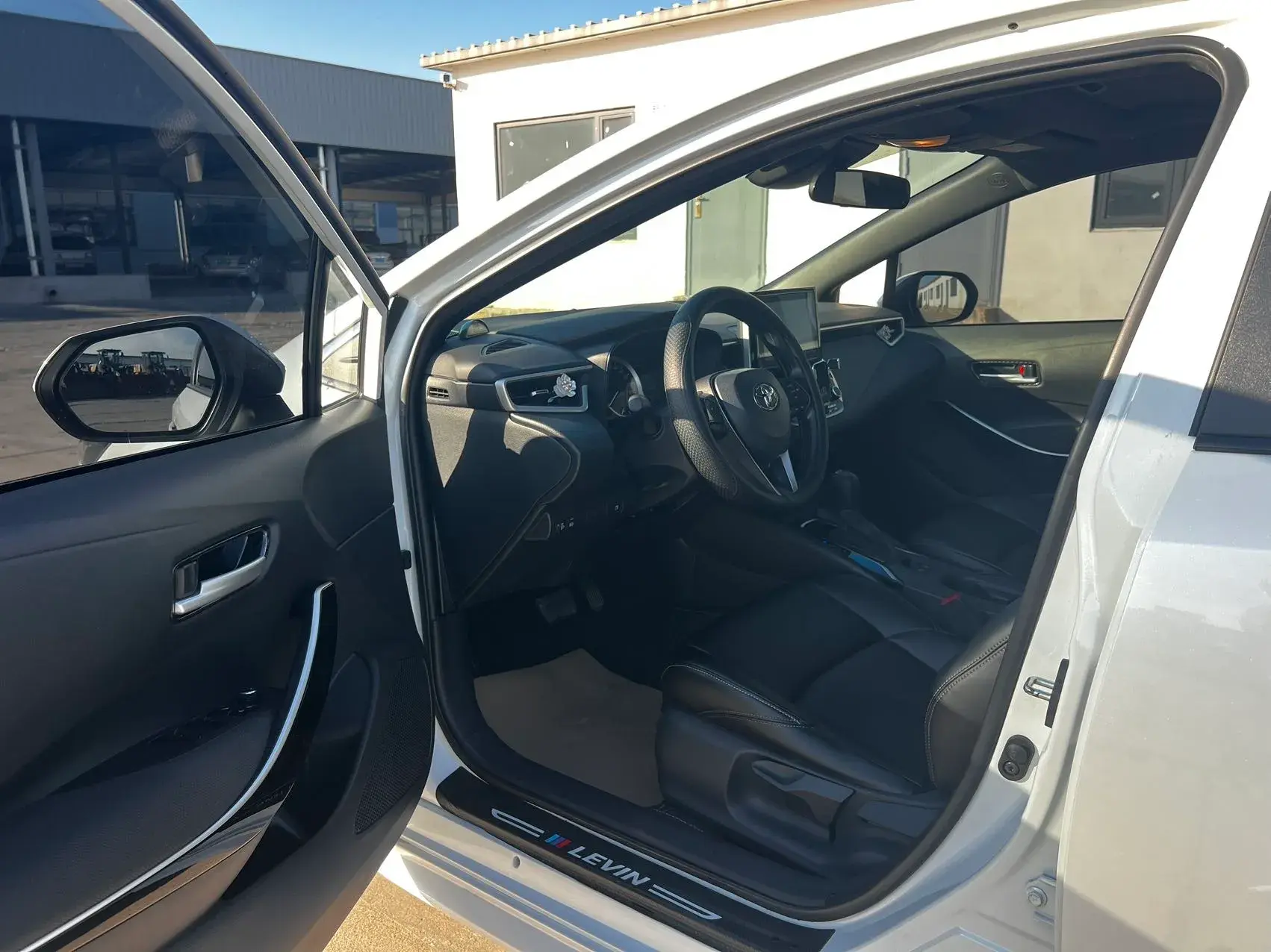 2021 TOYOTA LEVIN thumbnail 4