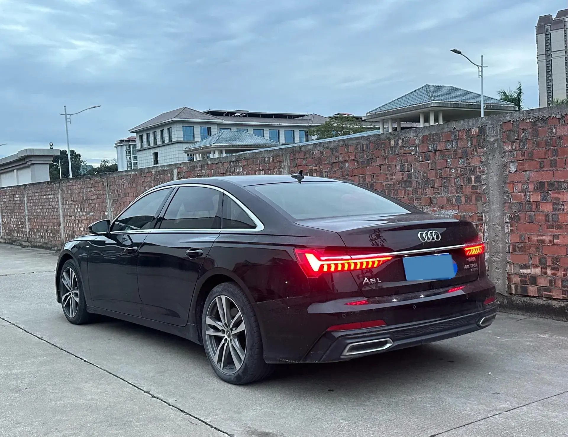 2020 AUDI A6L thumbnail 4