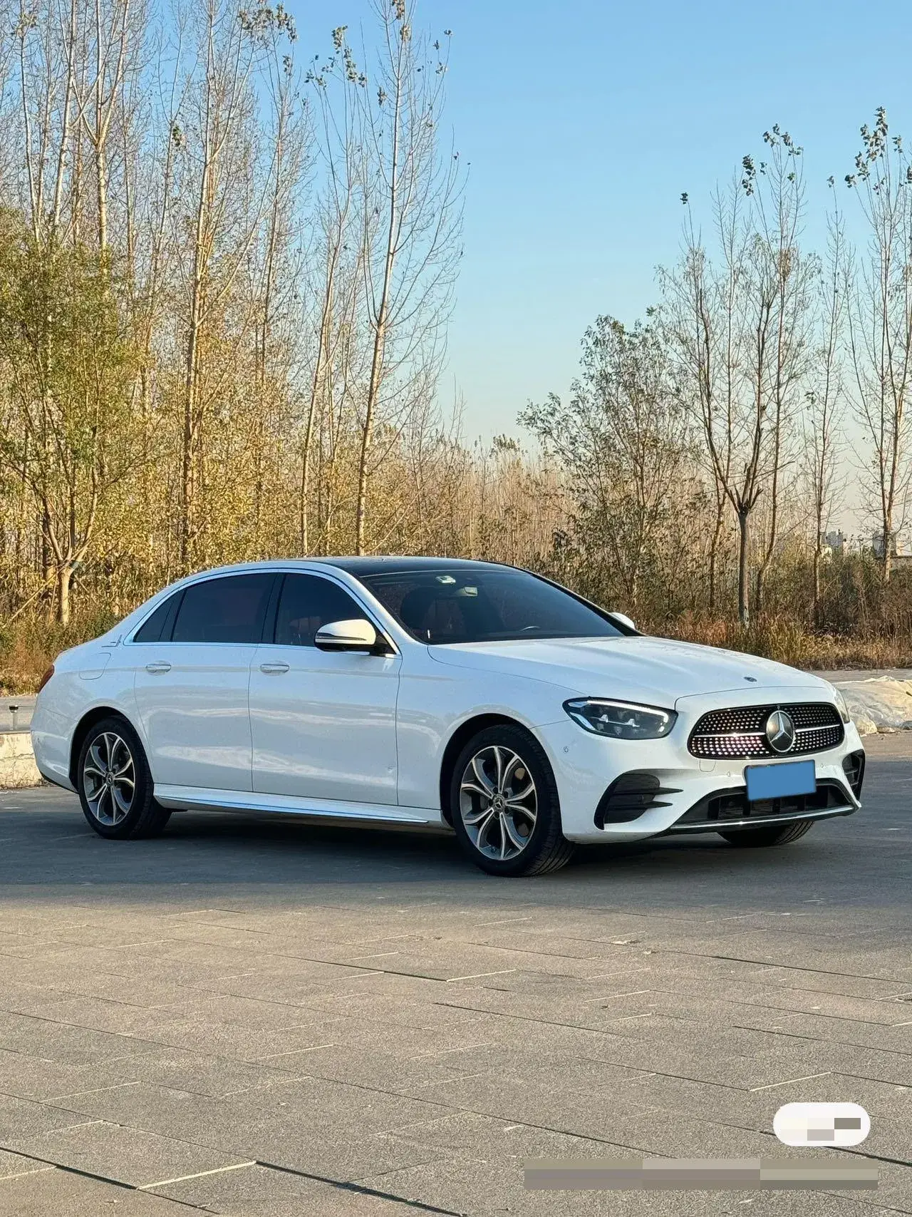 2021 MERCEDES-BENZ E thumbnail 3