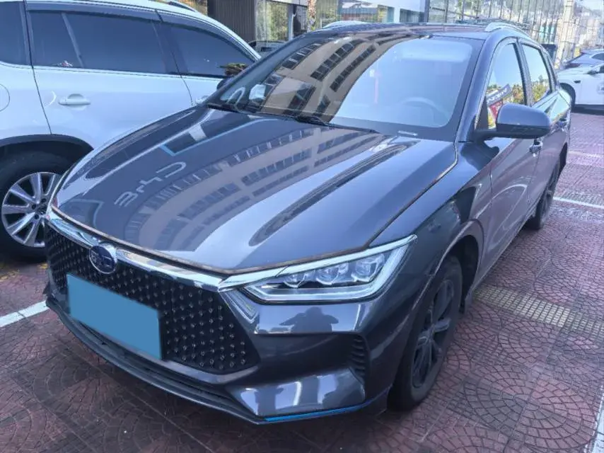 2019 BYD E2 view 1