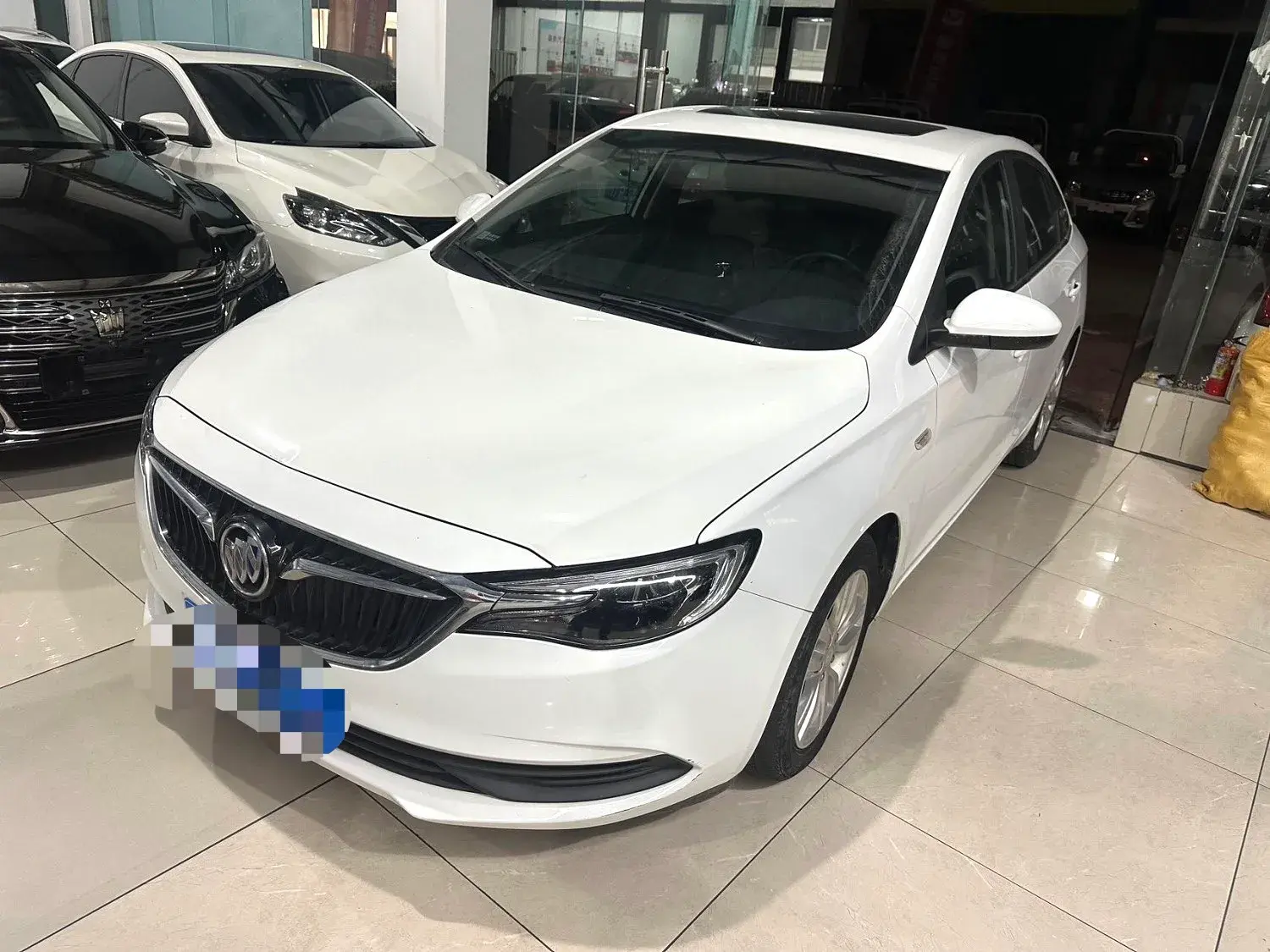 2021 BUICK EXCELLE view 1