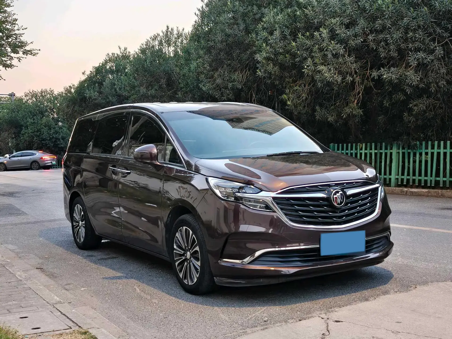 2020 BUICK GL8 thumbnail 3