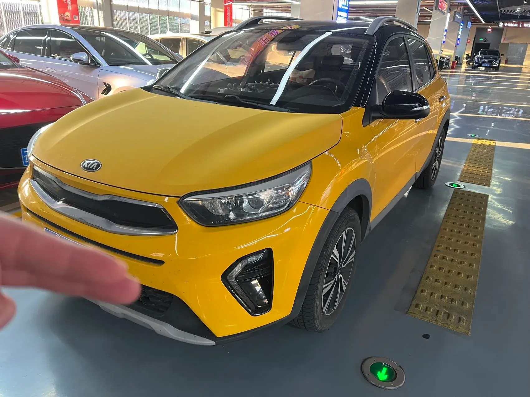2019 KIA KX1 view 1