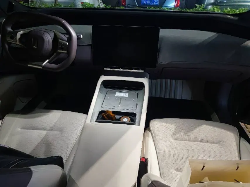 2024 Avatr 12 BEV 94.5KWH,autocango,china used car exporter,china ev exporter,chinese used car exporter,chinese used ev exporter