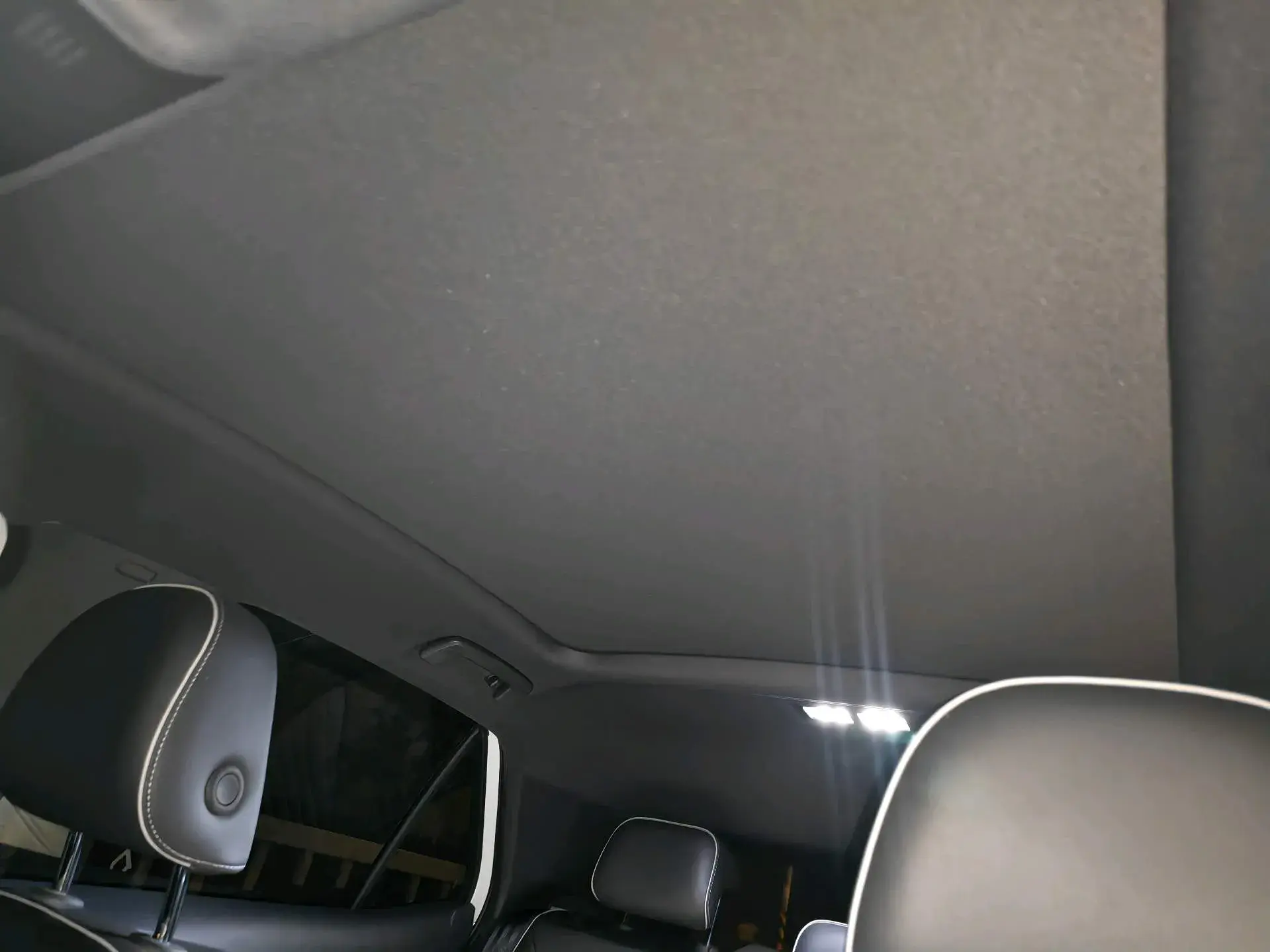 2023 VOLKSWAGEN ID.3 thumbnail 3