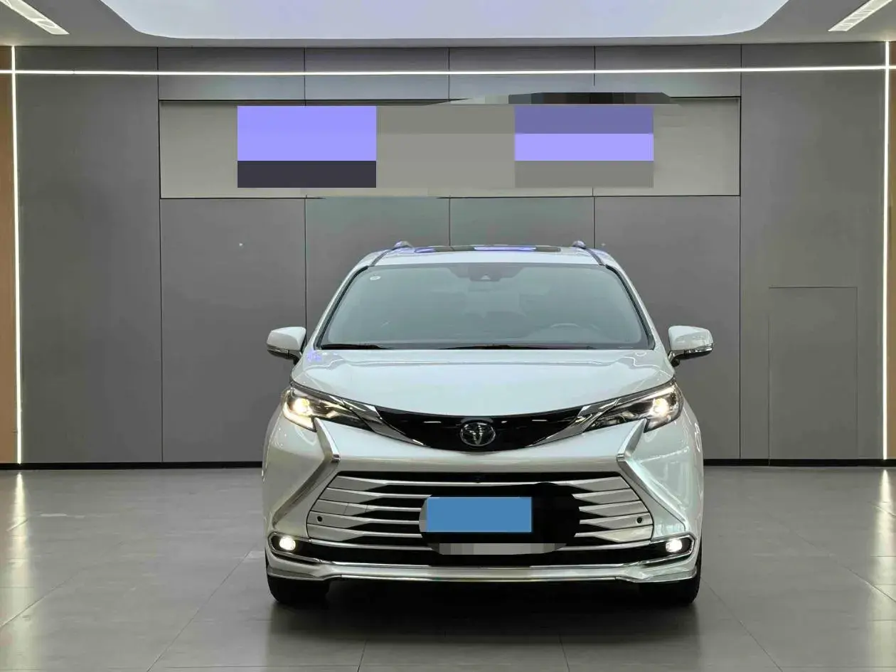 2023 TOYOTA SIENNA thumbnail 2