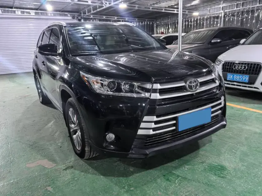 2018 TOYOTA HIGHLANDER thumbnail 2