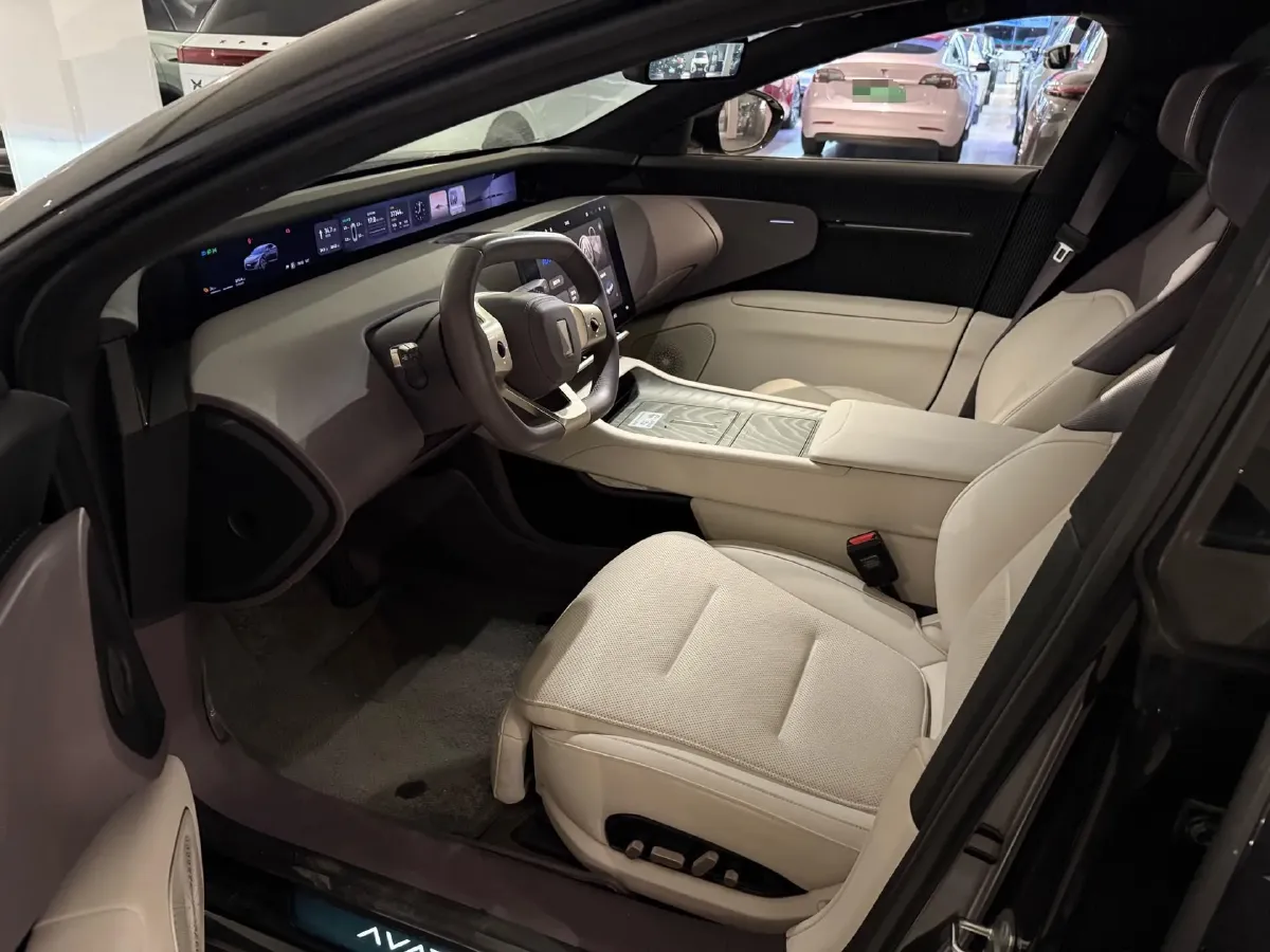 2024 Avatr 12 BEV 94.5KWH,autocango,china used car exporter,china ev exporter,chinese used car exporter,chinese used ev exporter