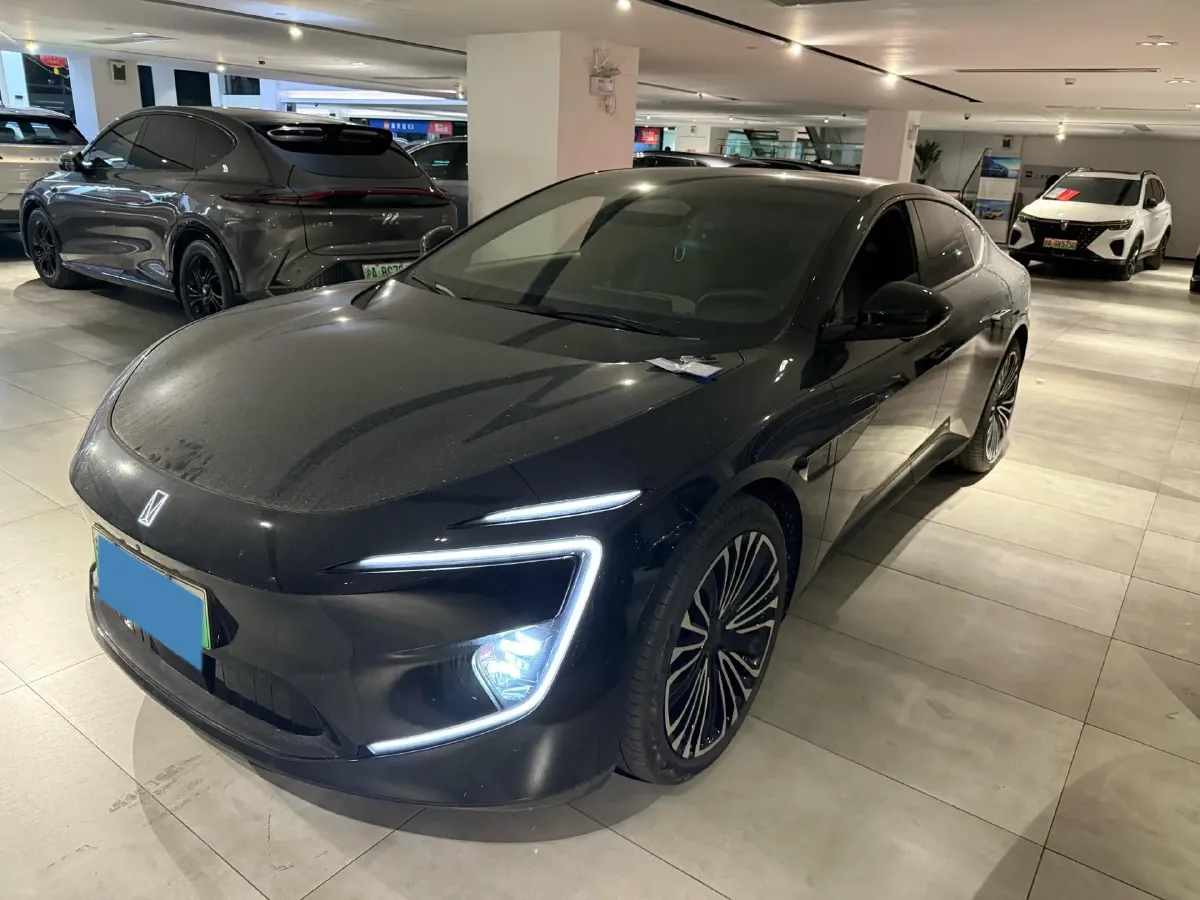 2024 Avatr 12 BEV 94.5KWH,autocango,china used car exporter,china ev exporter,chinese used car exporter,chinese used ev exporter