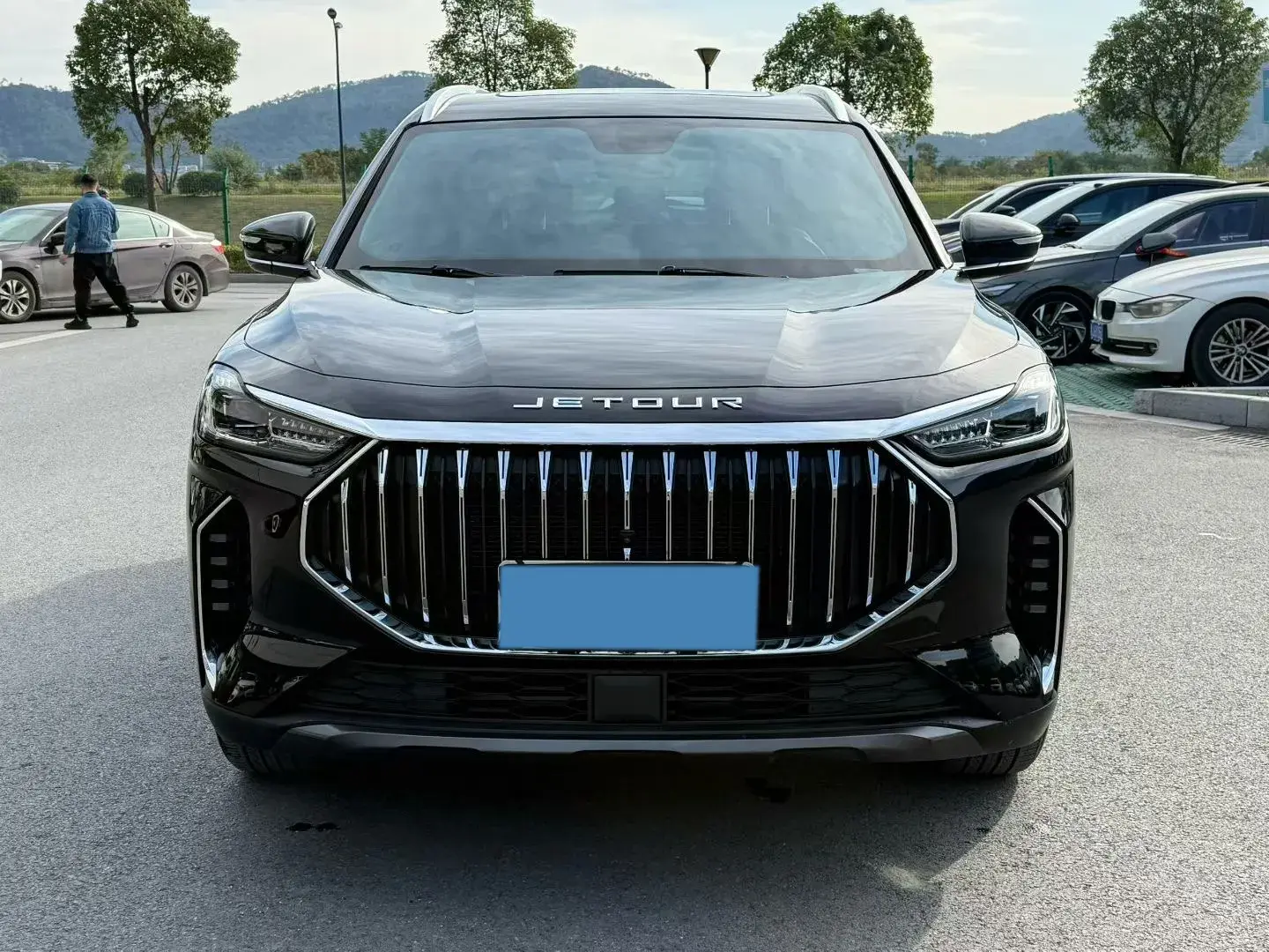 2023 JETOUR X70 thumbnail 2