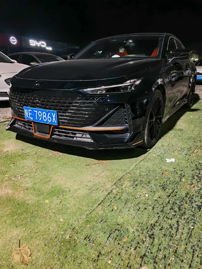 2023 ChangAn UNI-V 1.5T 188HP L4 7DCT