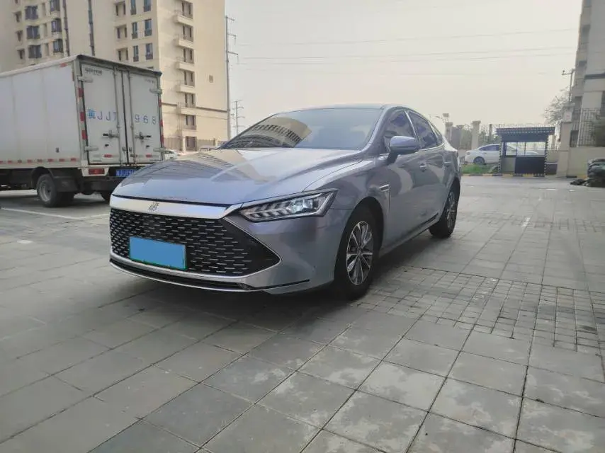 2024 BYD QIN view 1