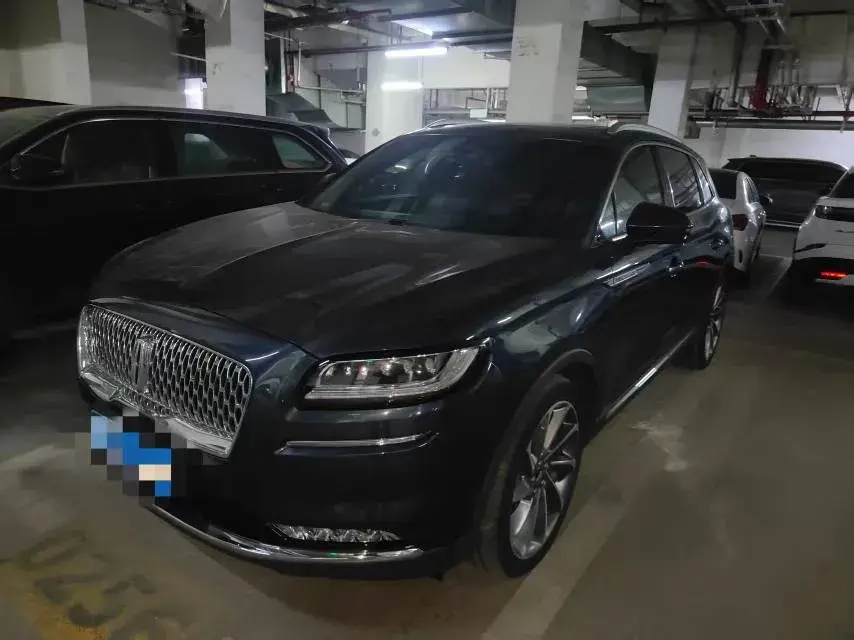 2019 LINCOLN NAUTILUS view 1