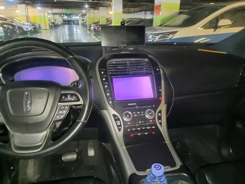 2019 LINCOLN NAUTILUS thumbnail 4