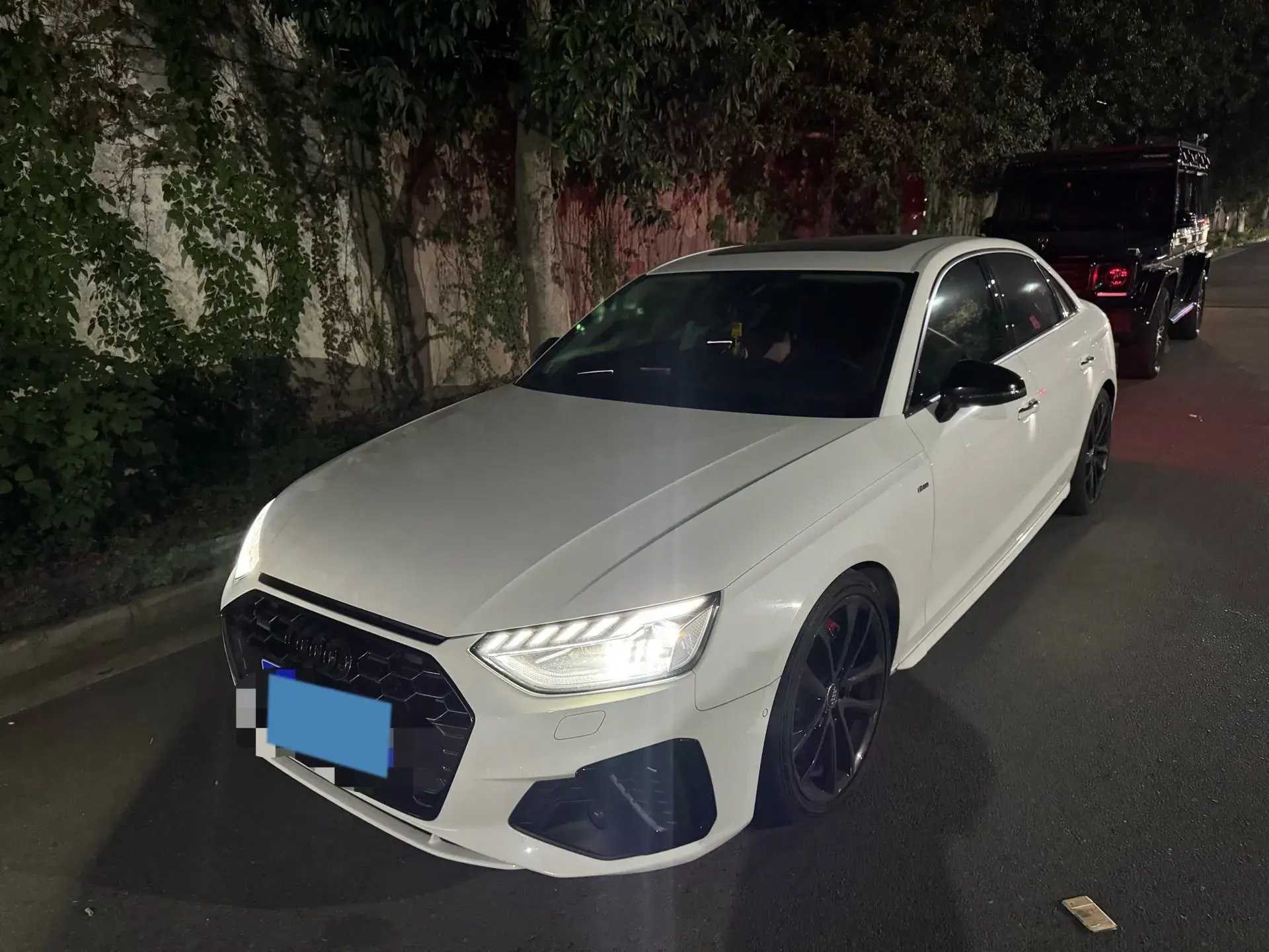 2020 AUDI A4L view 1