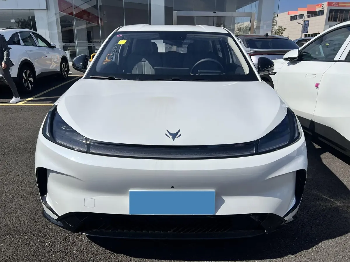 2025 ARCFOX T1 BEV,autocango,china used car exporter,china ev exporter,chinese used car exporter,chinese used ev exporter