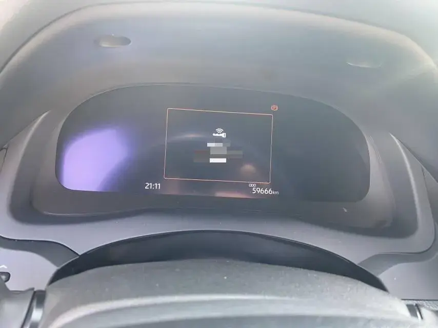 2023 TOYOTA CAMRY thumbnail 3