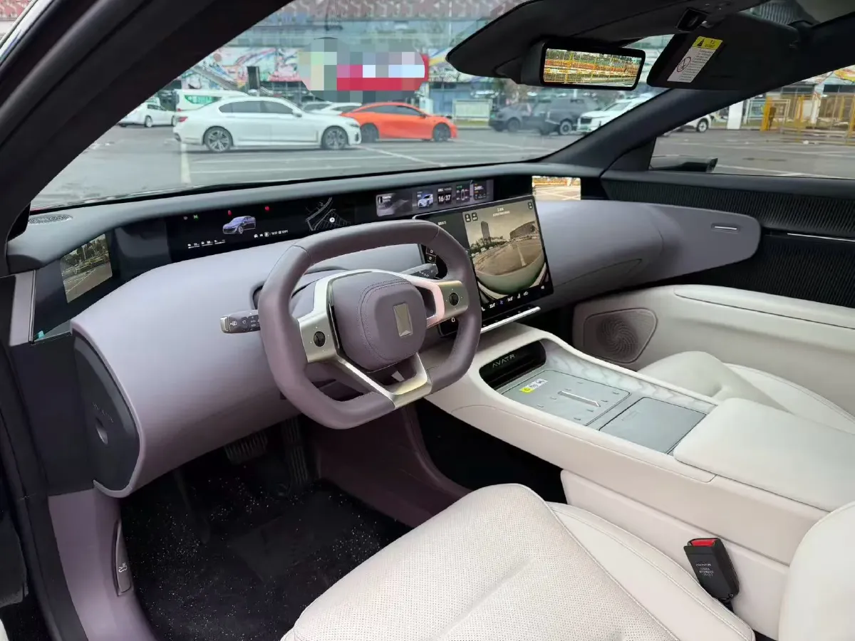 2025 Avatr 12 1.5T 156HP L4 REEV 39.05KWH,autocango,china used car exporter,china ev exporter,chinese used car exporter,chinese used ev exporter