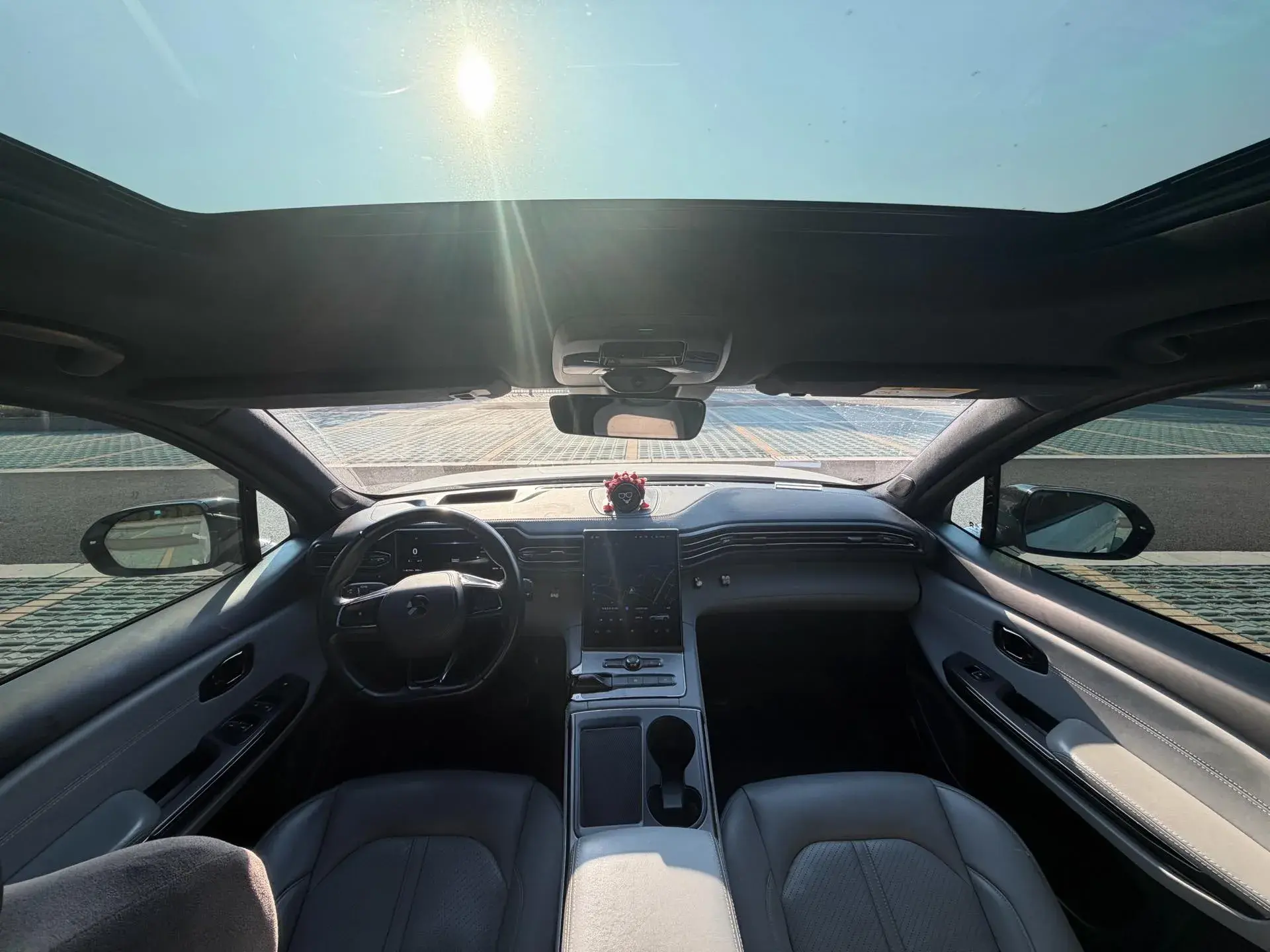 2020 NIO EC6 thumbnail 4