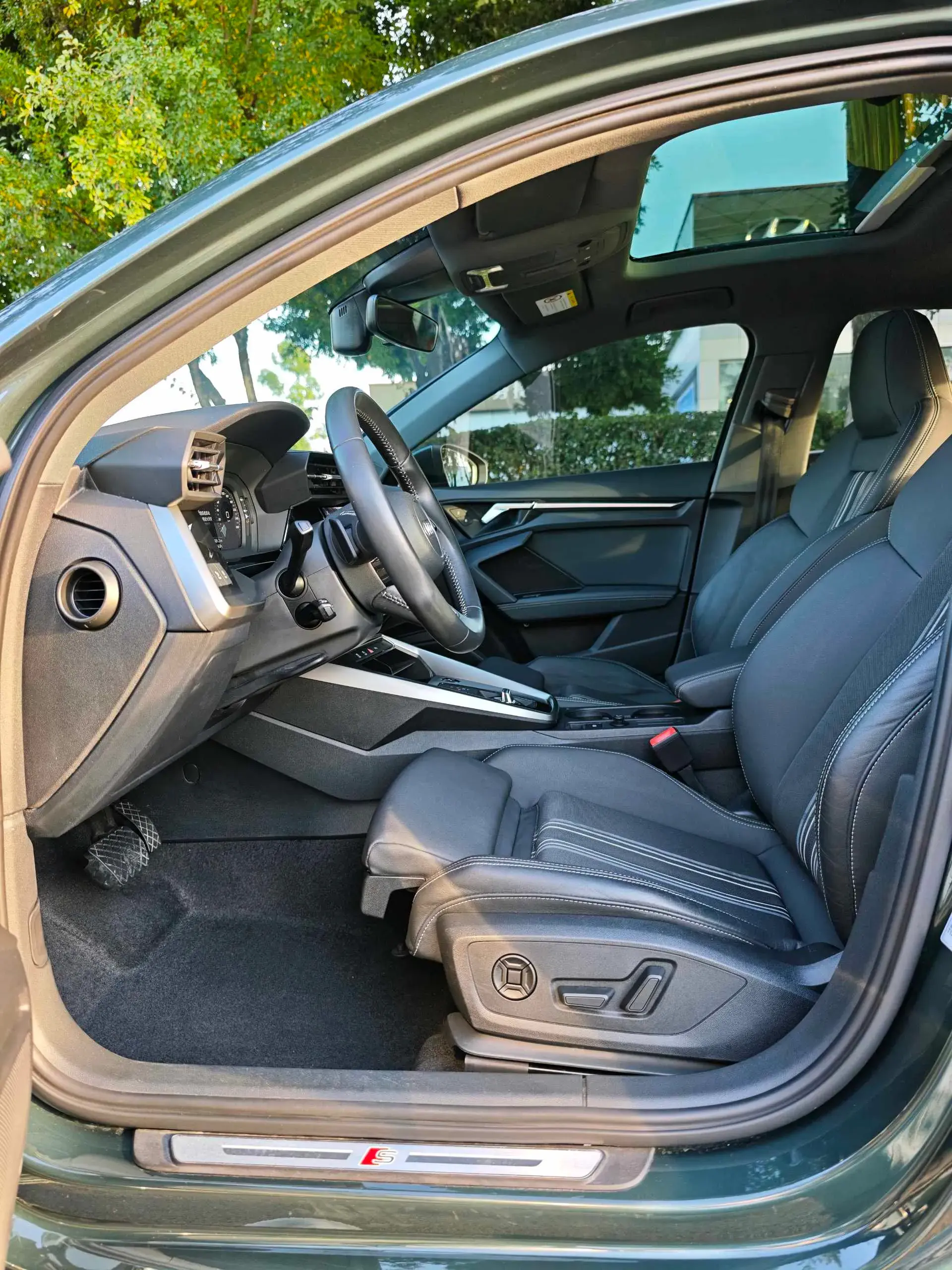 2021 AUDI A3 thumbnail 4