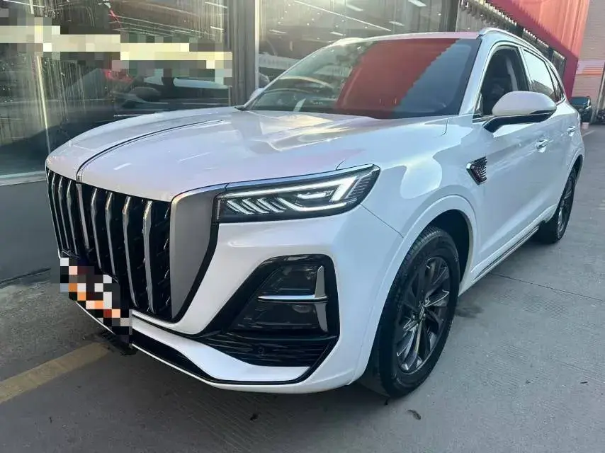 2023 HONGQI HS5 view 1