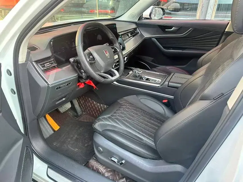 2023 HONGQI HS5 thumbnail 3