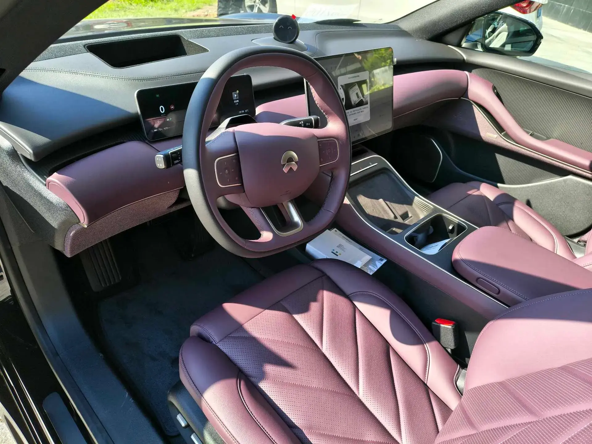 2024 NIO ET5T thumbnail 3