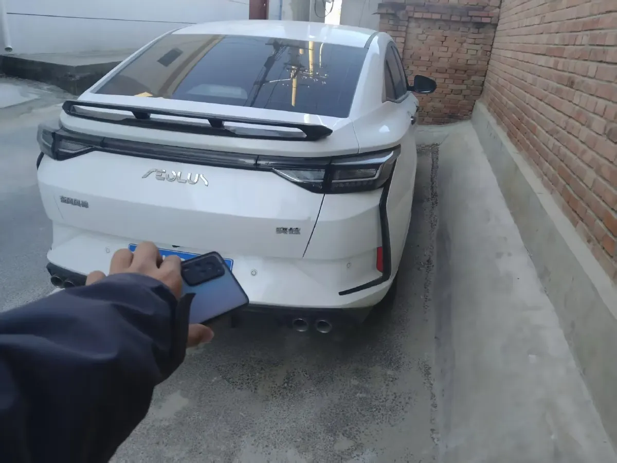 2023 DongFeng Aeolus YiXuan 1.5L 125HP L4 6DCT,autocango,china used car exporter,china ev exporter,chinese used car exporter,chinese used ev exporter