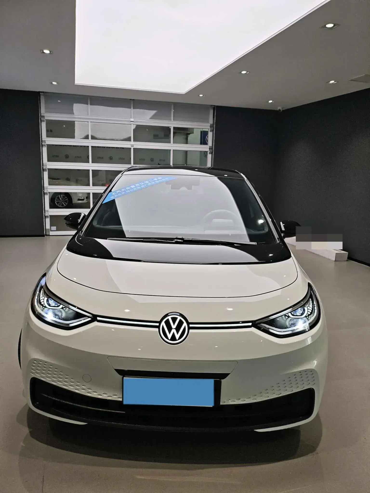 2025 VOLKSWAGEN ID.3 thumbnail 2