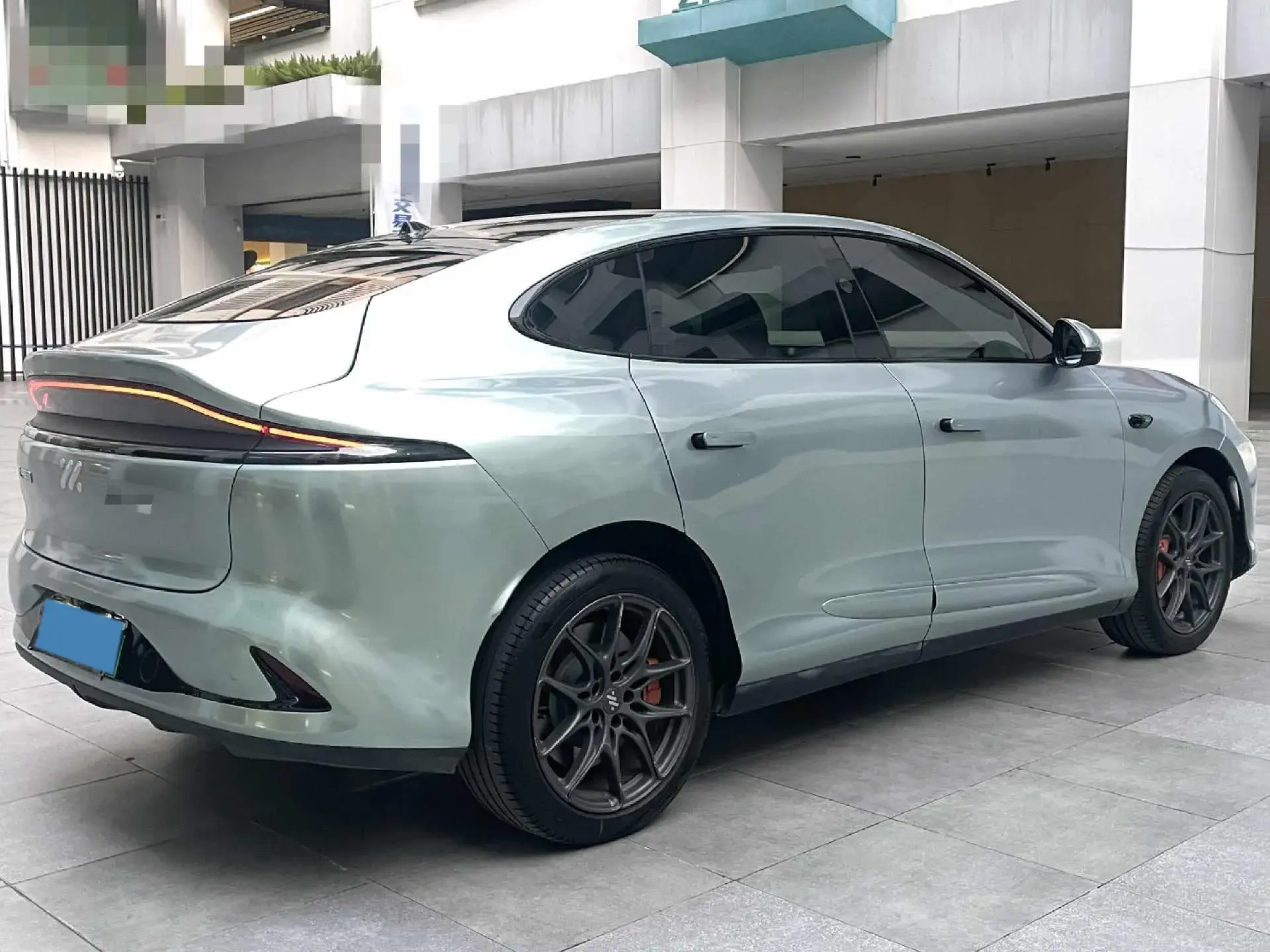 2023 IM LS6 thumbnail 4