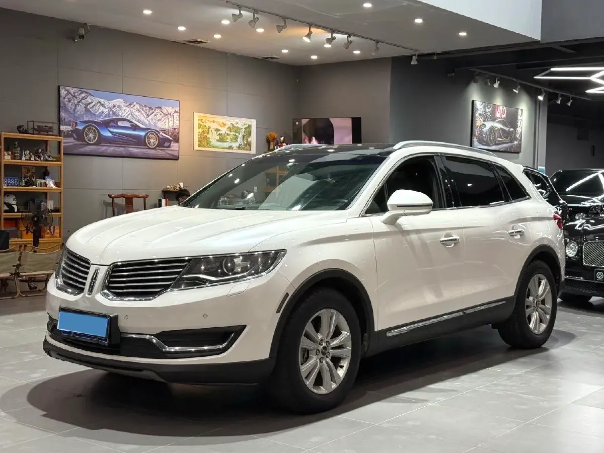 2018 Lincoln MKX 2.0T 253HP L4 6AT