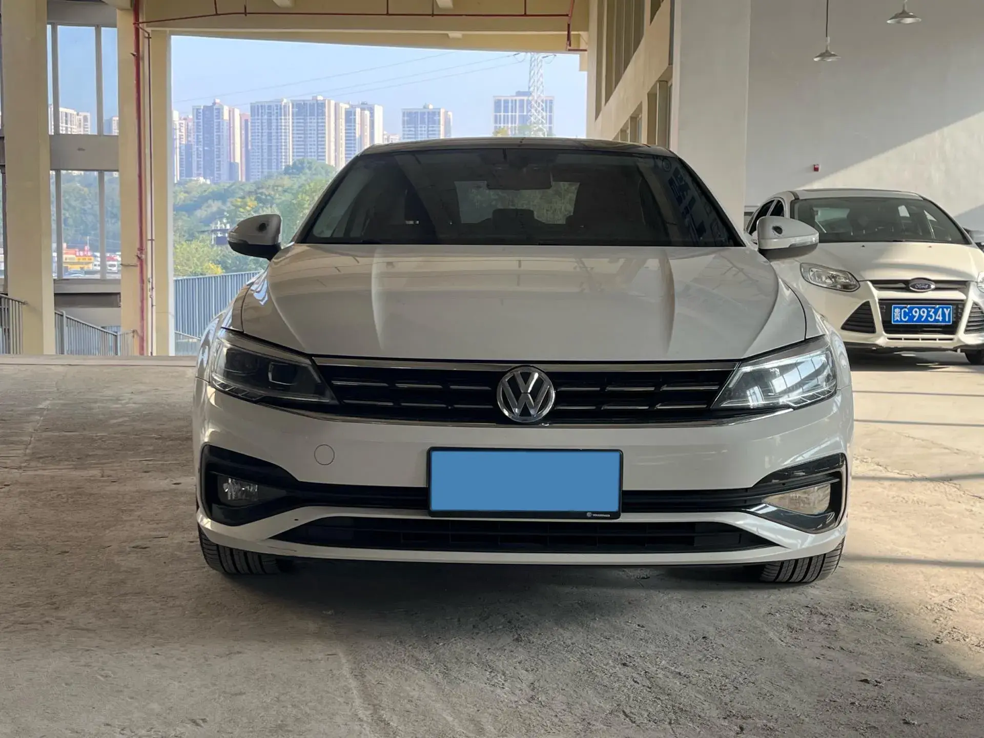 2019 VOLKSWAGEN LAMANDO thumbnail 2
