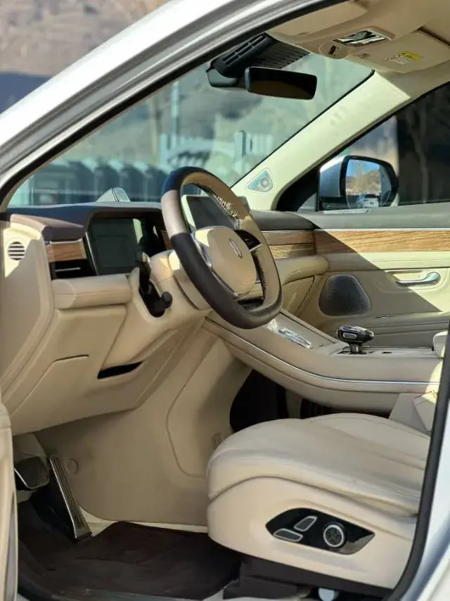 2024 AITO AITO thumbnail 4