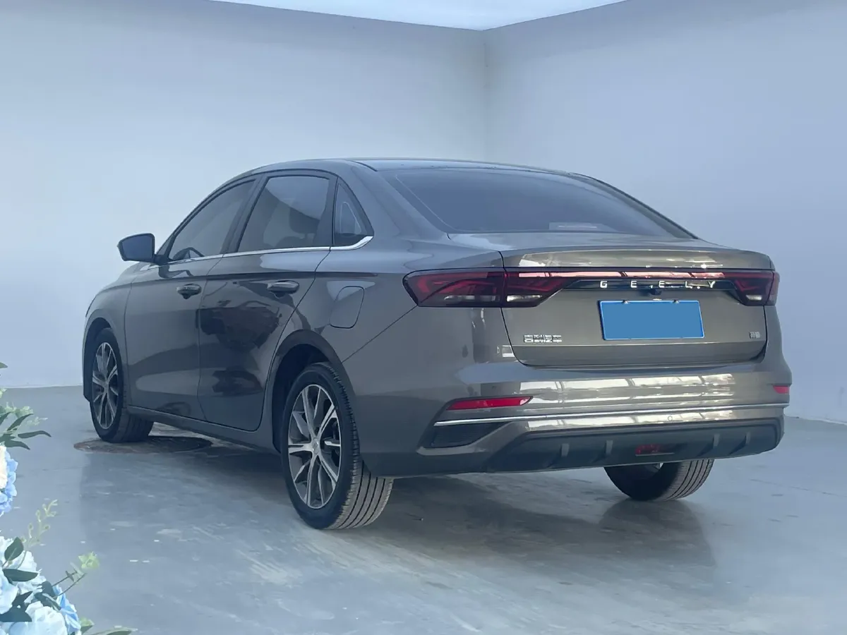 2022 Geely Emgrand L 1.4T 141HP L4 CVT,autocango,china used car exporter,china ev exporter,chinese used car exporter,chinese used ev exporter