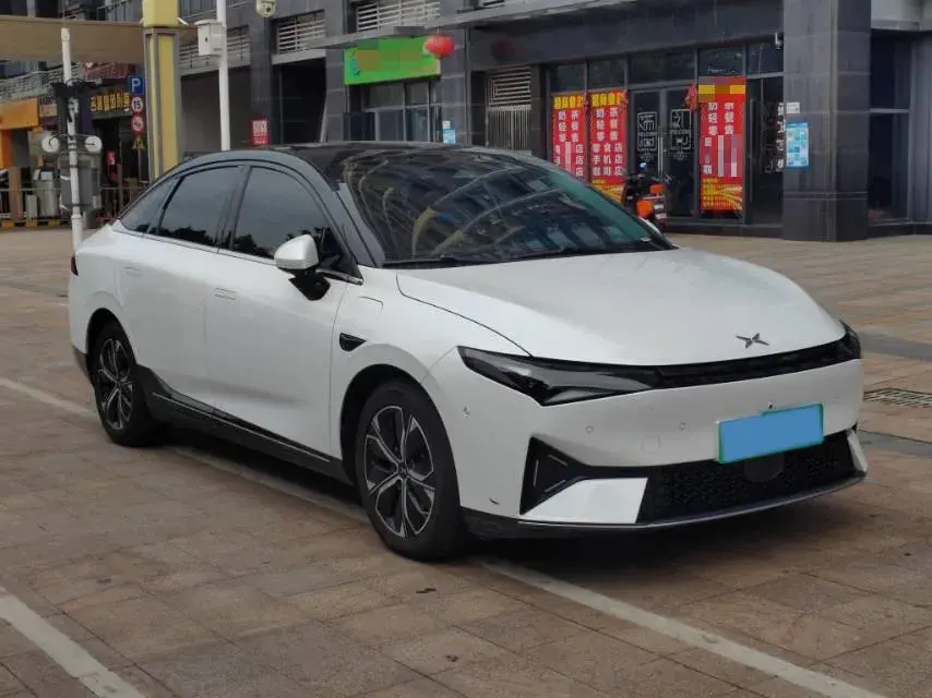 2021 XPENG P5 thumbnail 3