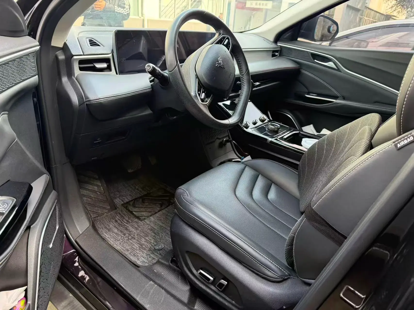 2021 NETA U thumbnail 3