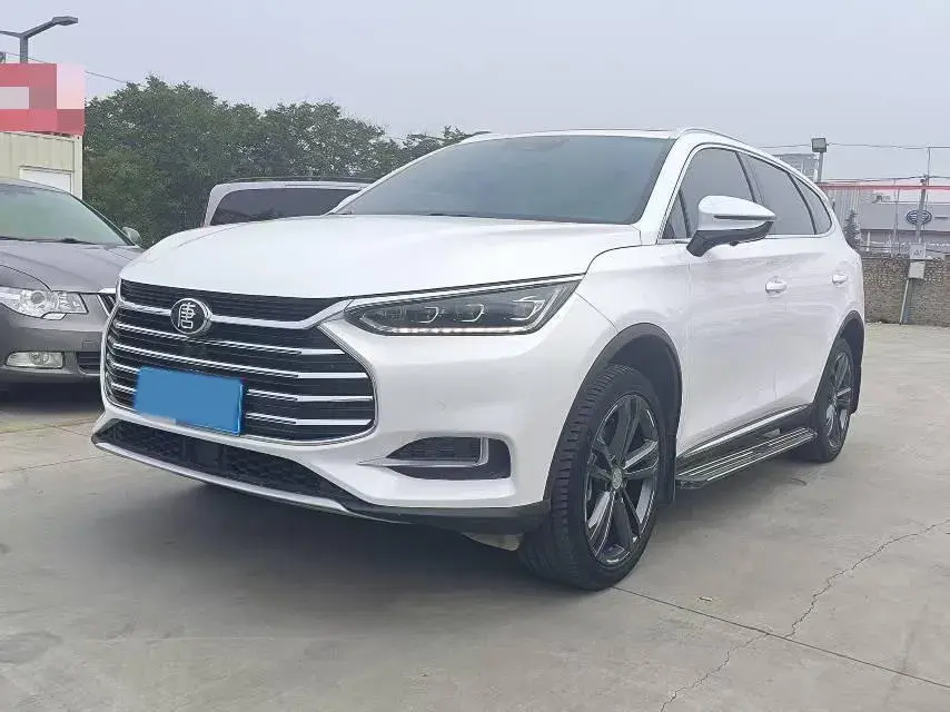 2021 BYD TANG view 1