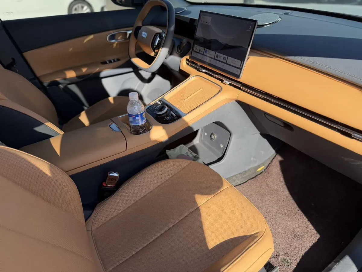 2025 Geely Galaxy Starship 7 1.5L 112HP L4 1DHT PHEV 8.5KWH,autocango,china used car exporter,china ev exporter,chinese used car exporter,chinese used ev exporter