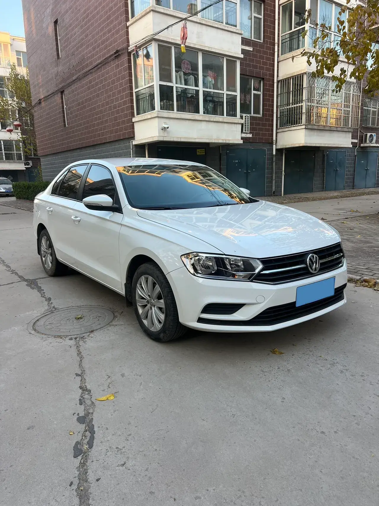 2021 VOLKSWAGEN BORA thumbnail 3