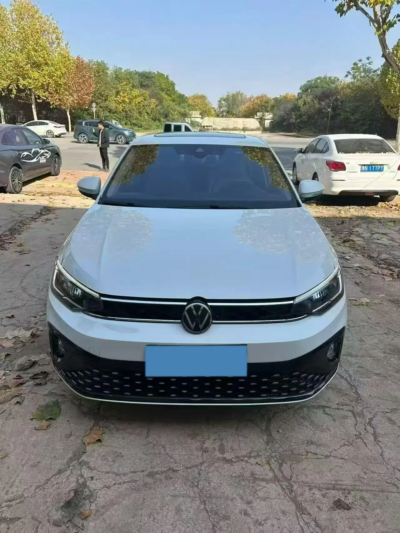 2023 VOLKSWAGEN LAVIDA thumbnail 2