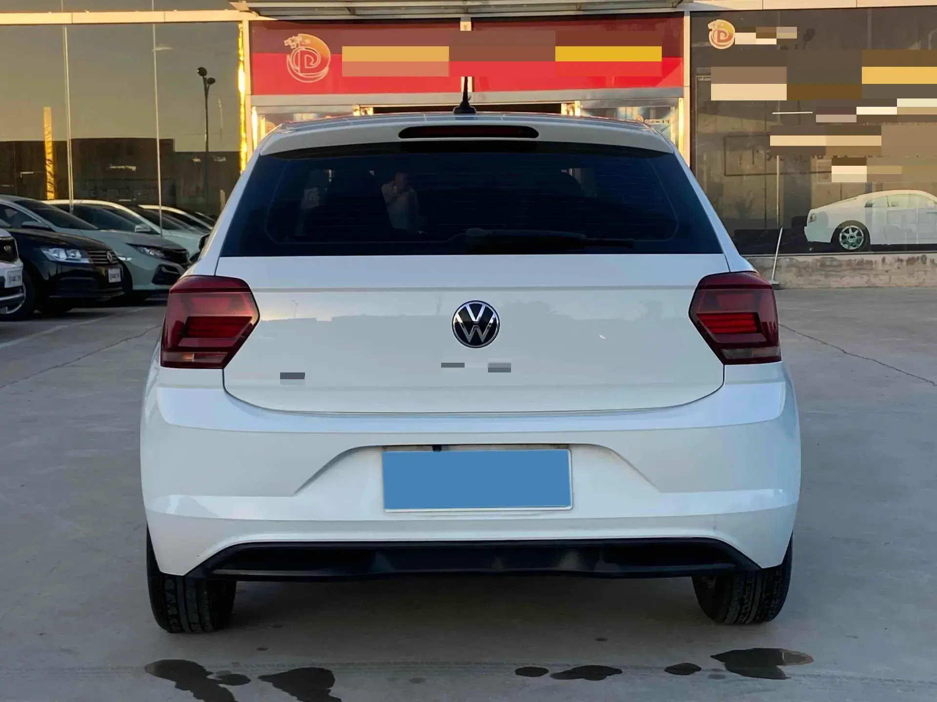 2023 VOLKSWAGEN POLO thumbnail 4