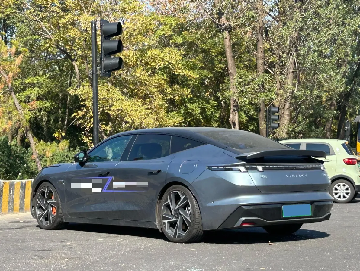 2025 LYNK&CO Z10 BEV 95KWH,autocango,china used car exporter,china ev exporter,chinese used car exporter,chinese used ev exporter