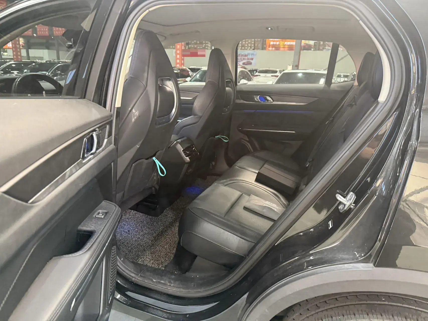 2021 LYNK&CO 01 thumbnail 4