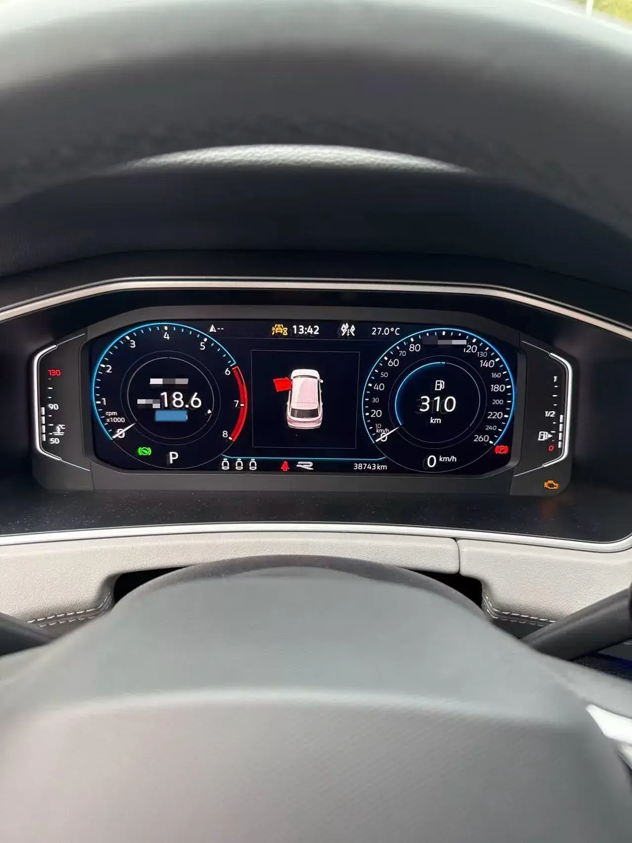 2023 VOLKSWAGEN TAYRON thumbnail 4