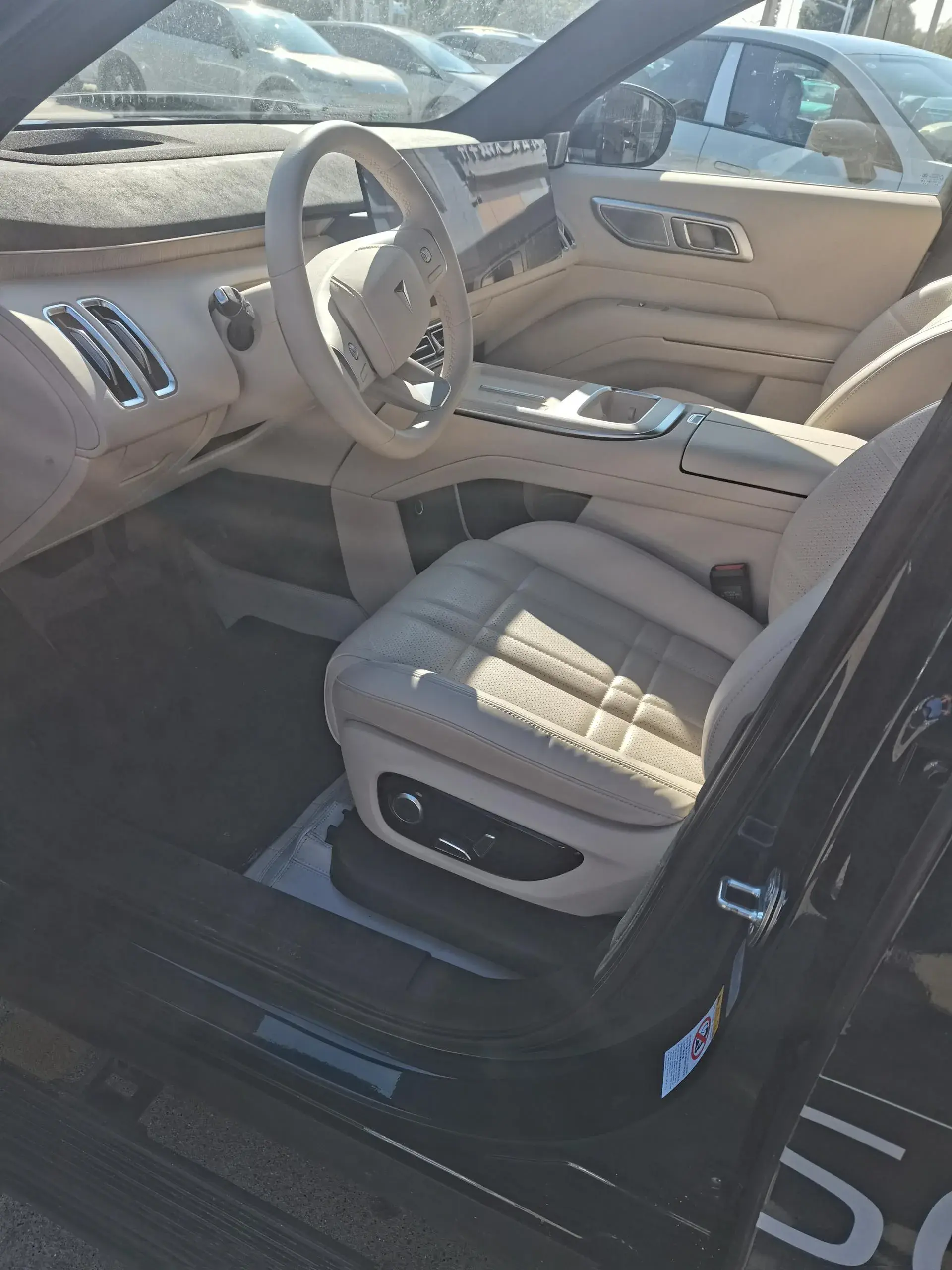 2025 DEEPAL S09 thumbnail 2