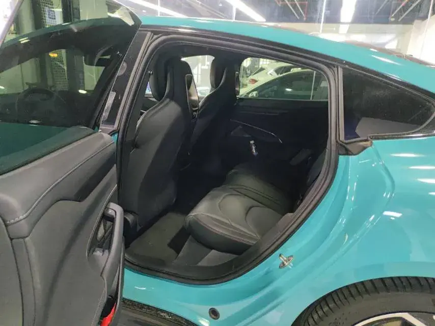 2024 MI SU7 thumbnail 4