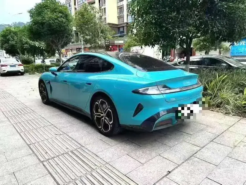 2024 MI SU7 thumbnail 2