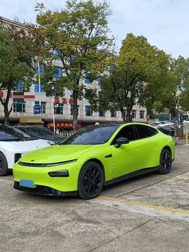 2021 XPENG P7 view 1