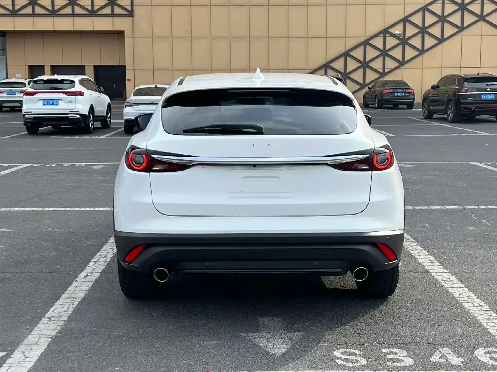 2021 MAZDA CX-4 thumbnail 4